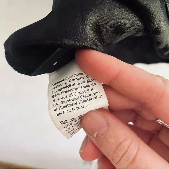 SHEIN black cheetah print blouse - Picture 6 of 7